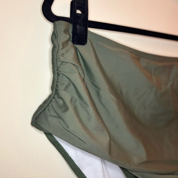 2 Amazon Women’s Swimsuit Bikinis Size 2XL - Picture 6 of 16